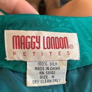 Vtg Maggy London Petites green silk paisley design outfit
